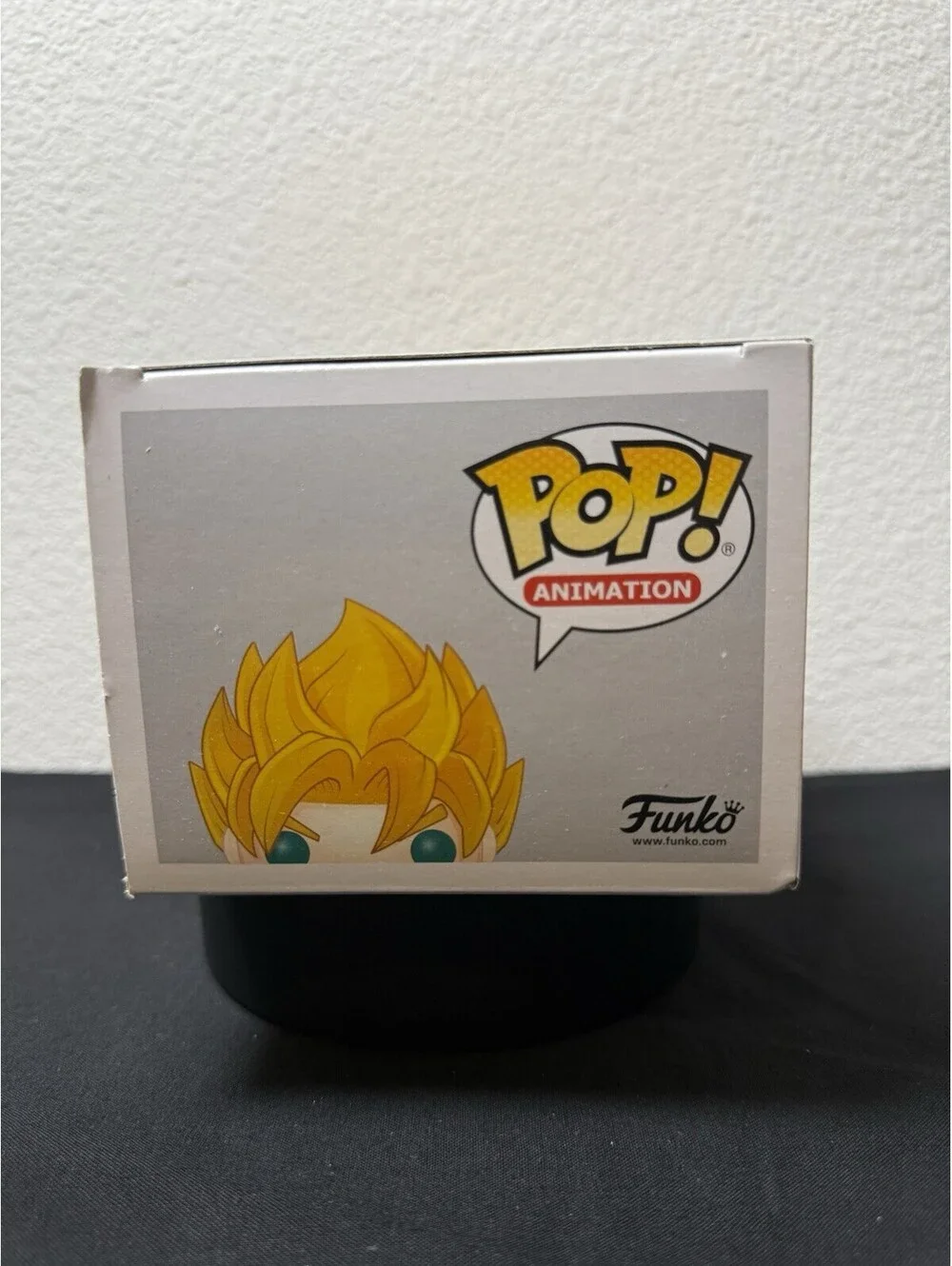 Funko Pop! Vinyl: Dragon Ball - Goku SS GITD Entertainment Earth (Exclusive) #14